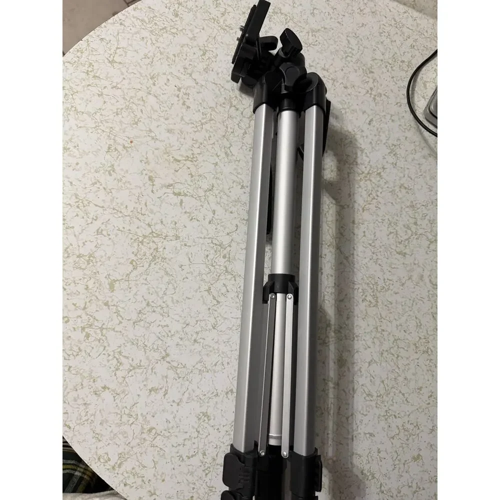 Samsonite Universal Camera Camcorder Tripod 3-Way Pan Head Quick Release w/ Box